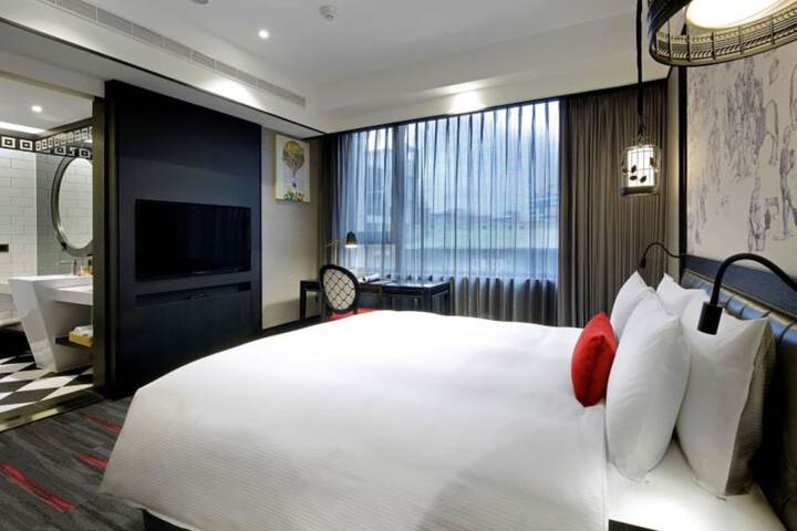 Room 20 of 75
