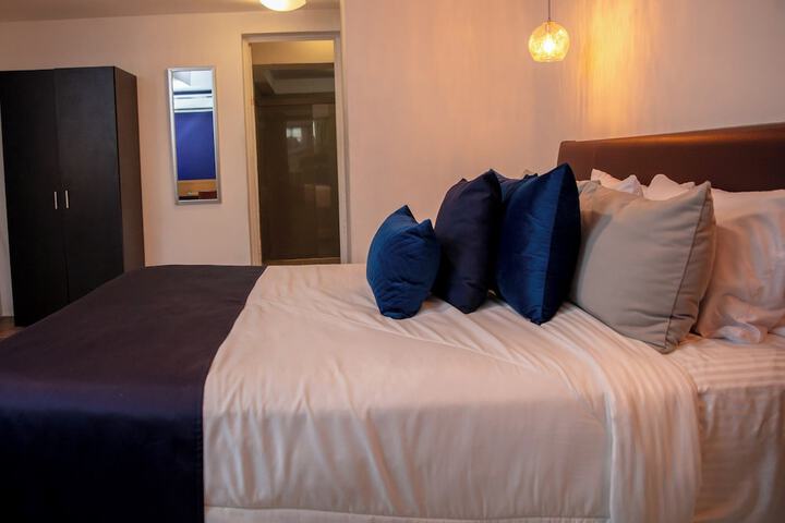 Room 15 of 79