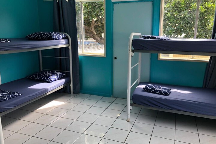Room 19 of 38
