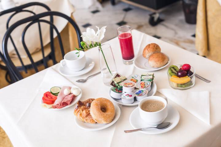 Breakfast/Coffee Service 44 of 49