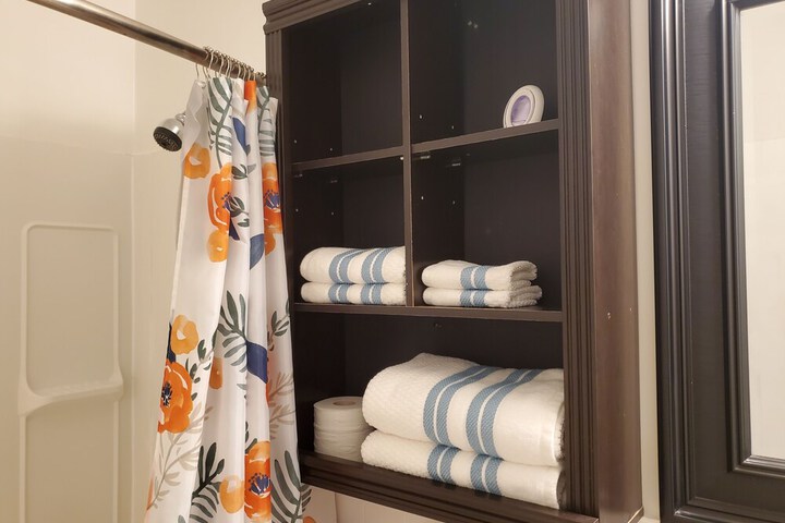 Room 22 of 32