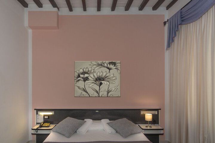 Room 26 of 41