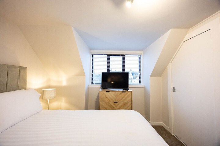 Room 20 of 34