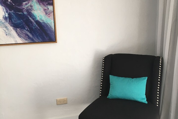 Room 5 of 139