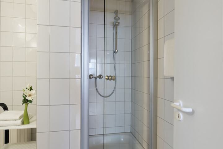 Room 20 of 52