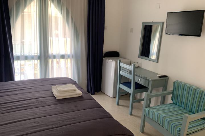 Room 7 of 35