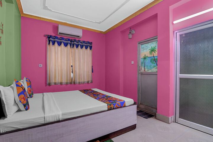Room 13 of 25