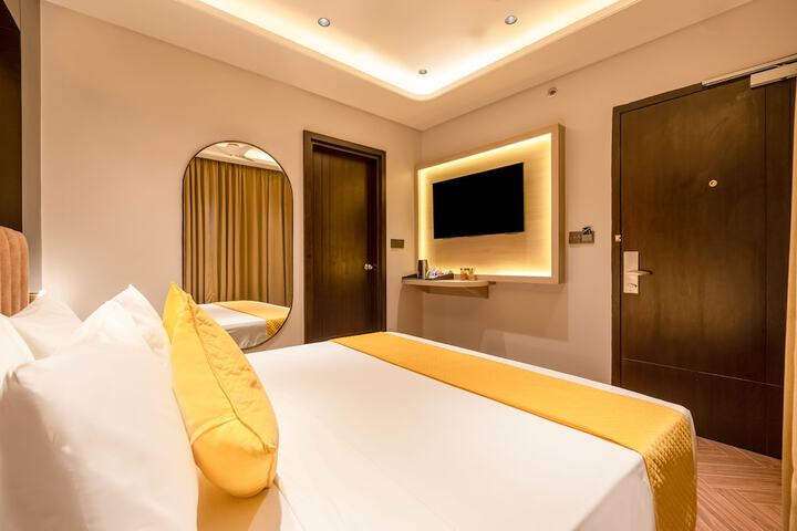 Room 12 of 39
