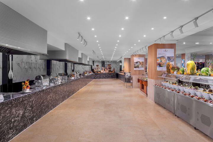 Dining 96 of 131
