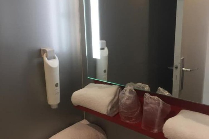Bathroom Interior Photo