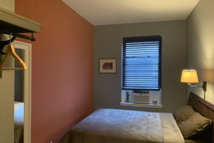 Room 62 of 79