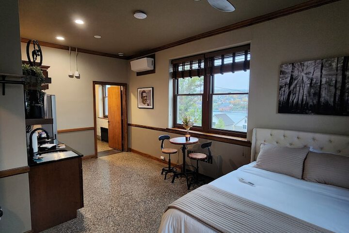 Room 10 of 54
