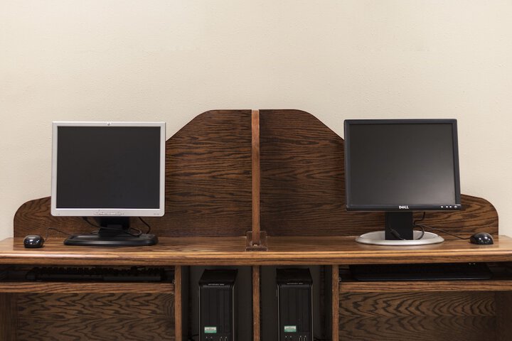 Business Center 25 of 25