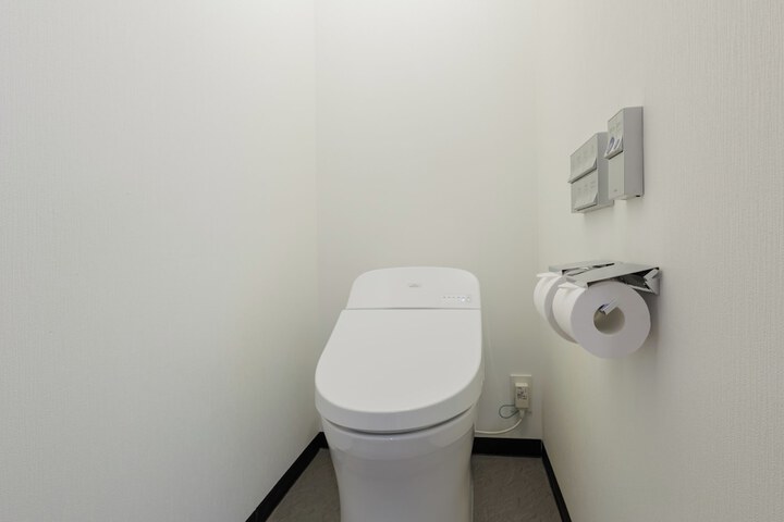 Room 13 of 90
