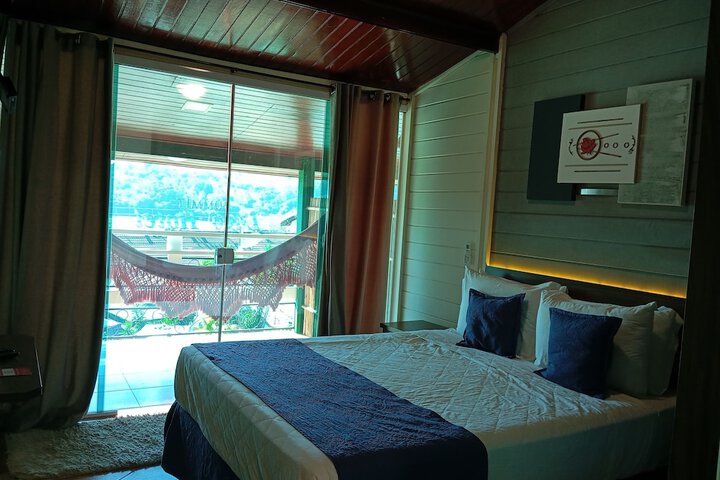 Room 25 of 54