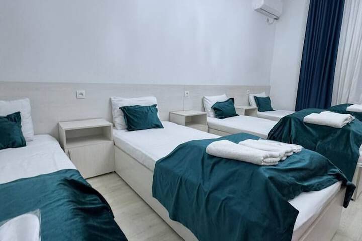 Room 2 of 16