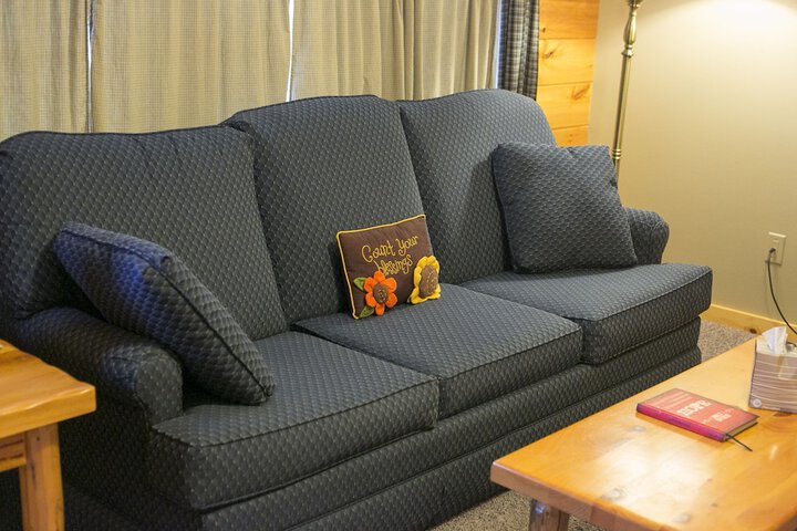 Room 46 of 68