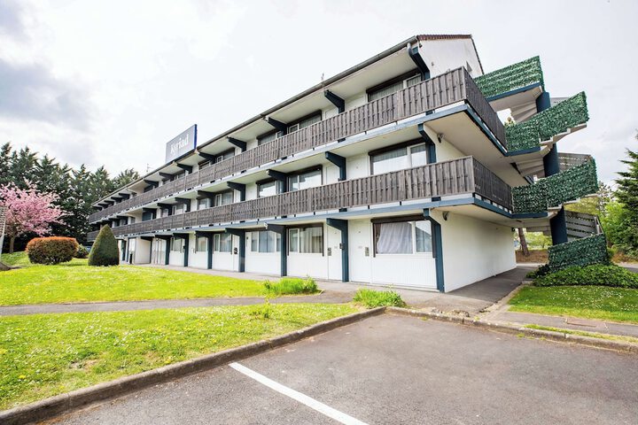 Hotel 58 of 61