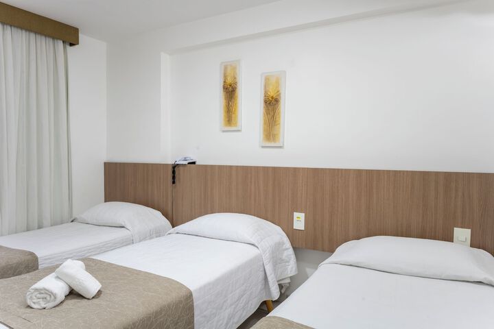 Room 7 of 37