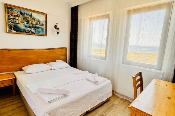 Room 14 of 69
