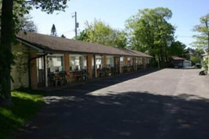 Hotel 16 of 16