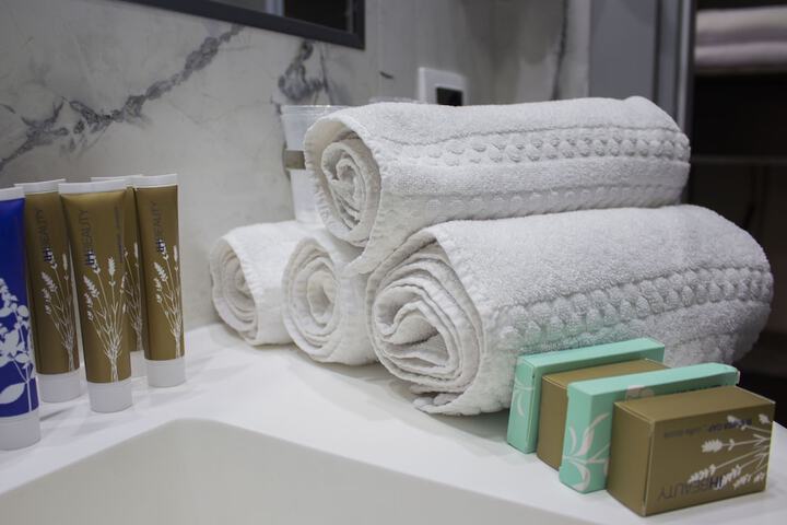 Room amenity