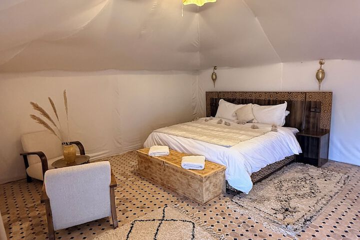 Room 10 of 81