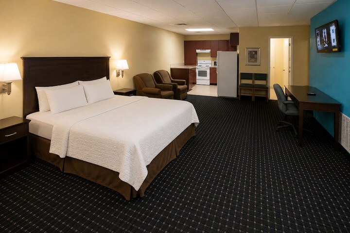 Room 14 of 33