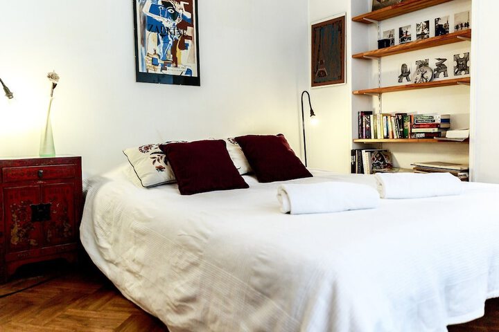 Room 4 of 14