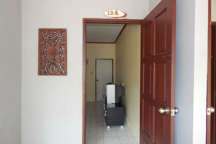 Room 19 of 51