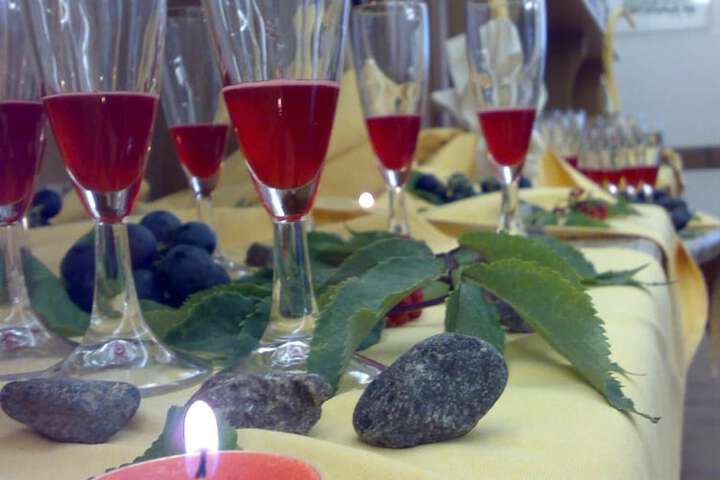 Dining 46 of 72