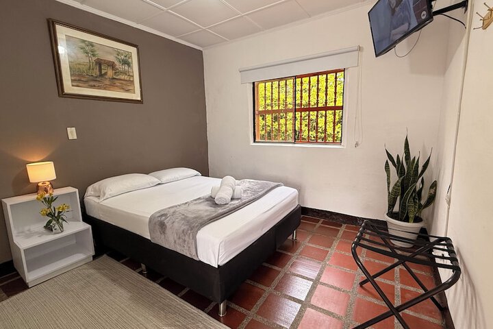 Room 52 of 70