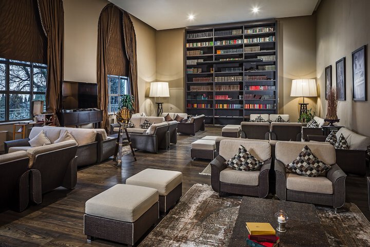 Hotel Interior 103 of 141