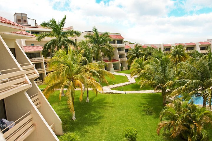 Hotel View 97 of 98