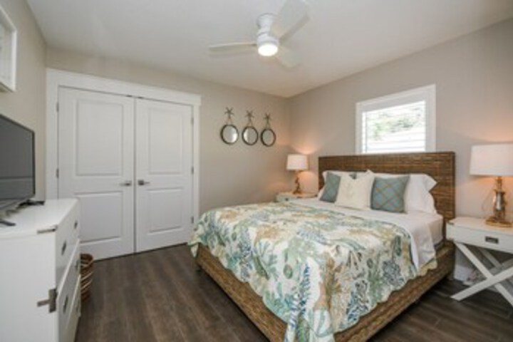 Room 18 of 25