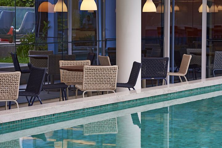 Hotel with Pool