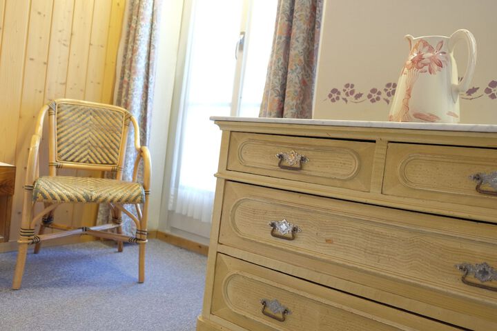 Room 12 of 57