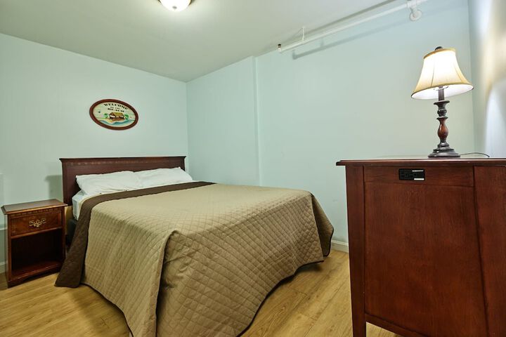 Room 7 of 31