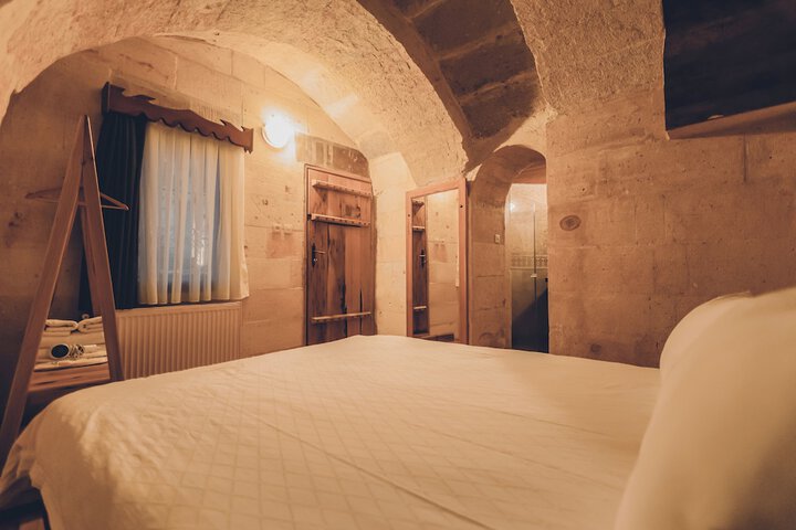 Room 16 of 112