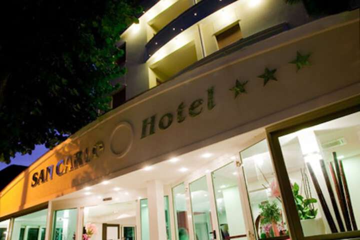 Hotel 48 of 53