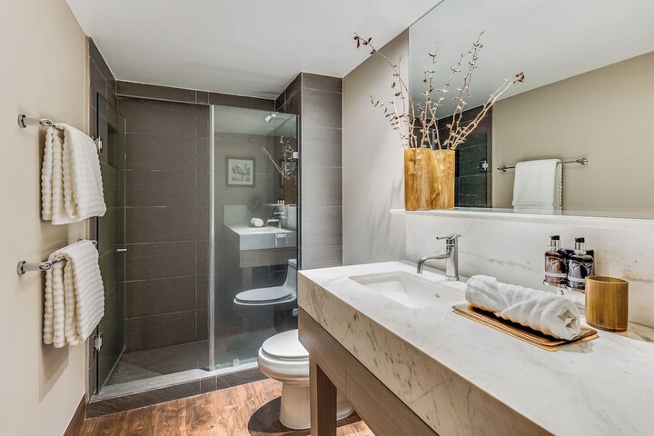 Bath Interior
