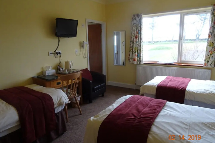guest_rooms