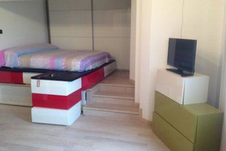 Room 126 of 499