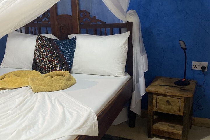Room 26 of 161