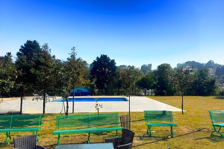 Pool 39 of 63
