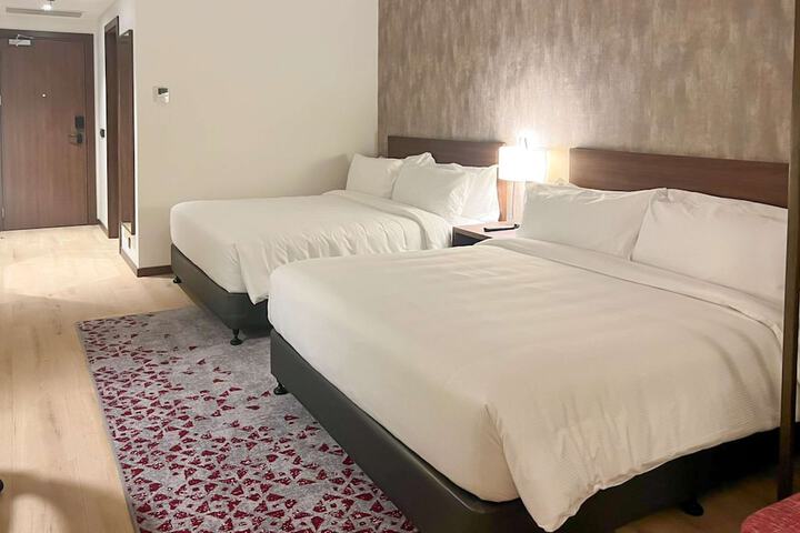Room 5 of 47