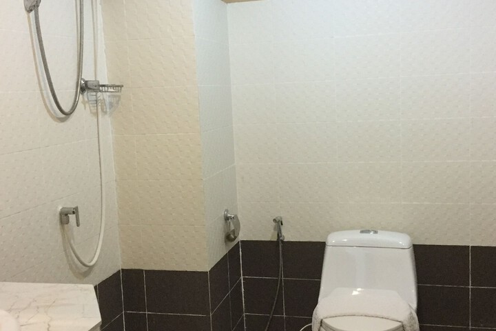 Room 47 of 93