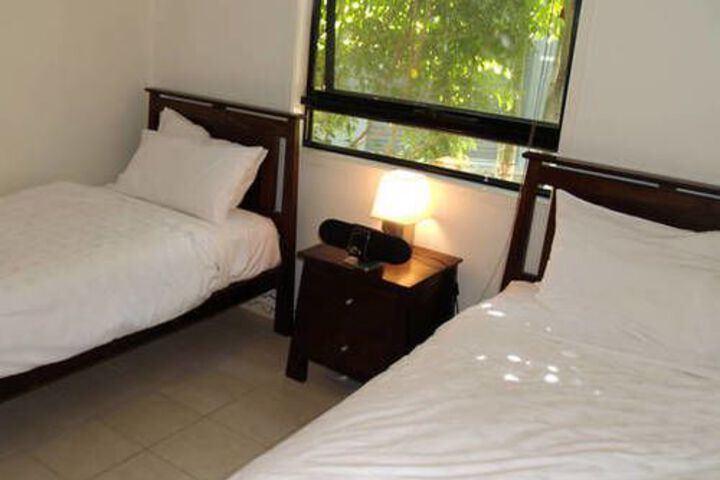 Room 3 of 8