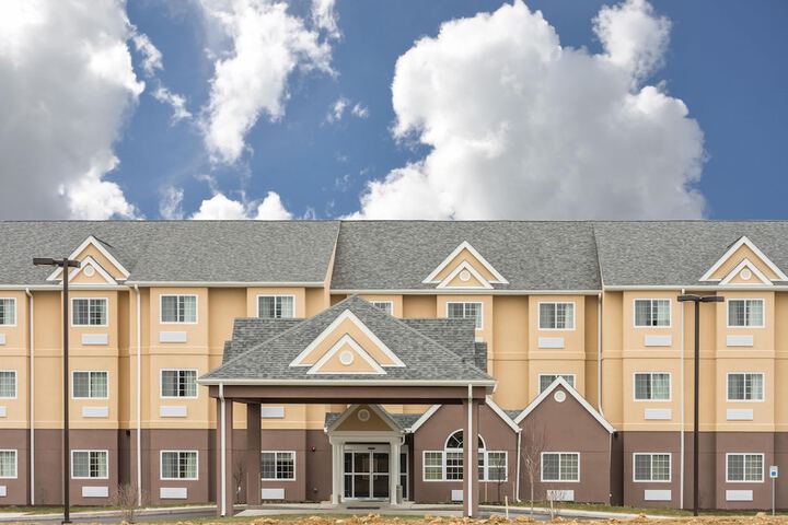 Microtel Inn &  Suites by Wyndham Beaver Falls in Beaver Falls, PA