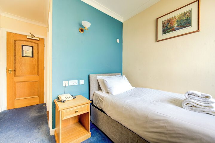 Room 35 of 159